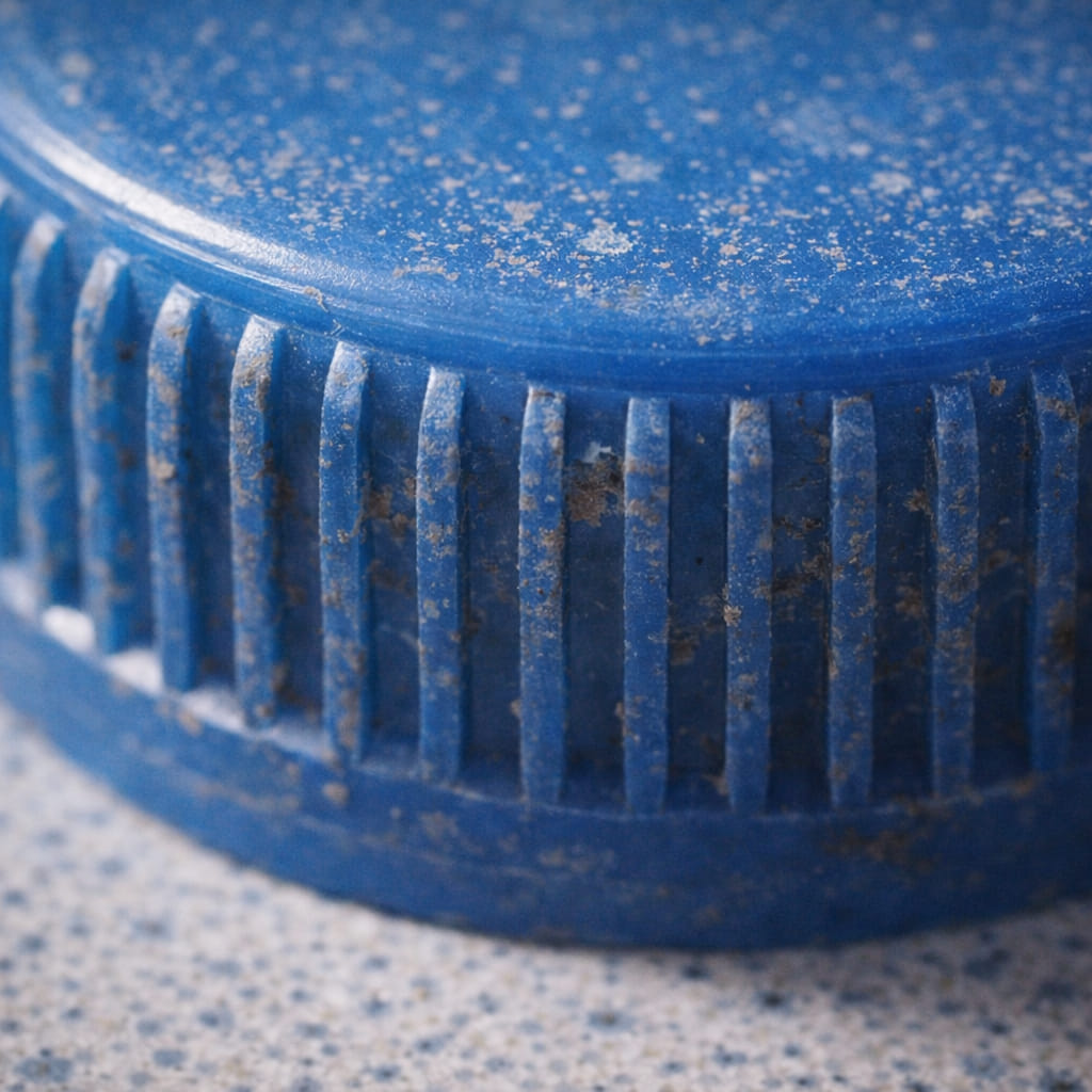 Placeholder image for bottle cap ridge detail